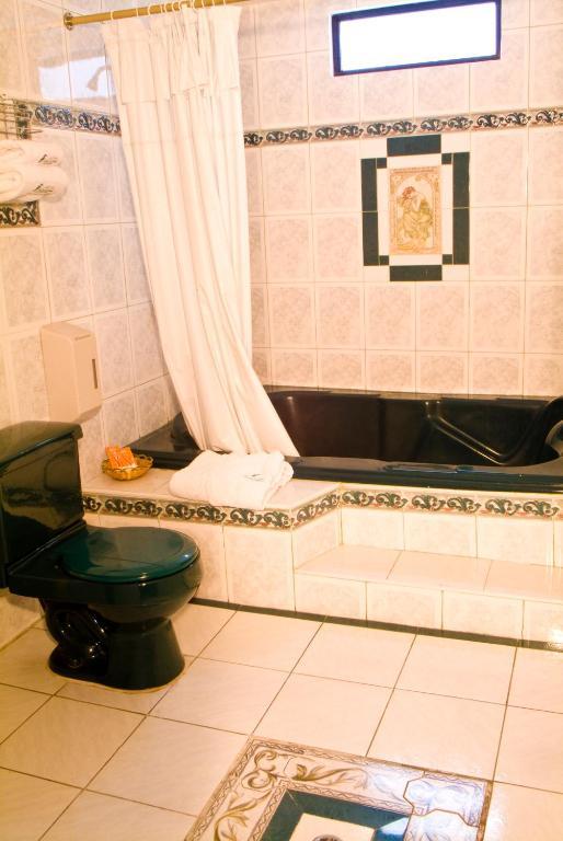 Hotel Podocarpus Лоха Экстерьер фото