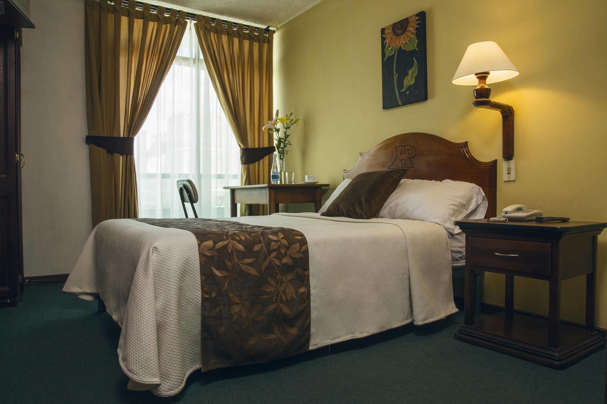 Hotel Podocarpus Лоха Экстерьер фото